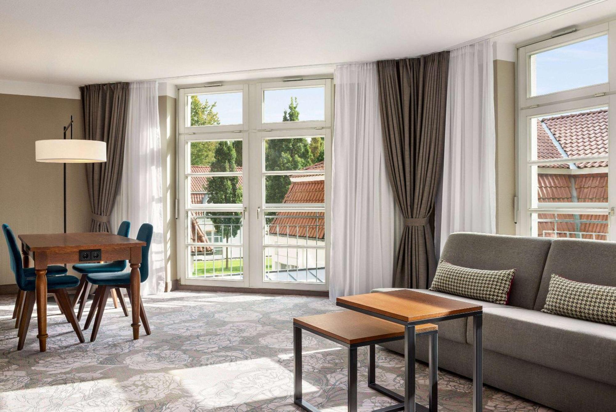 Hotel Vienna House Easy By Wyndham 4*