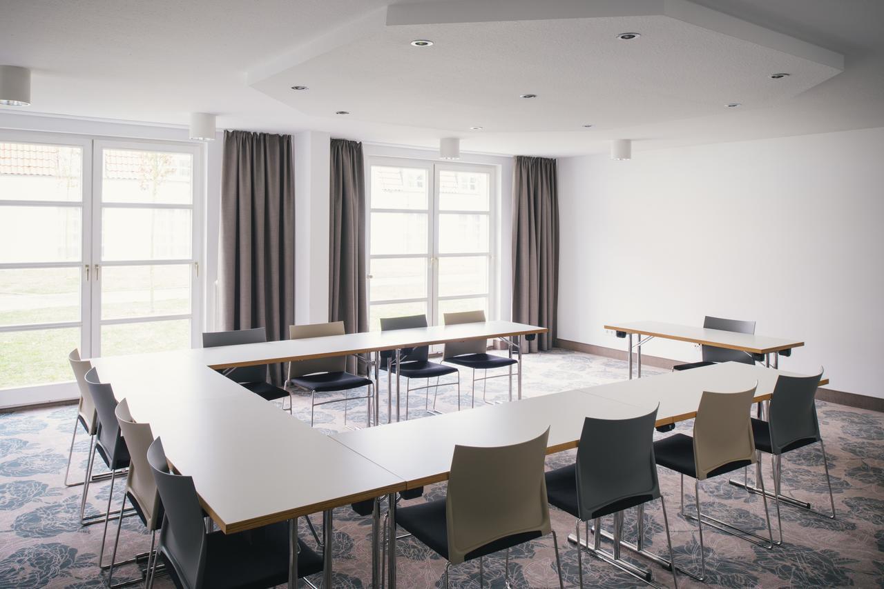 Vienna House Easy By Wyndham 4*