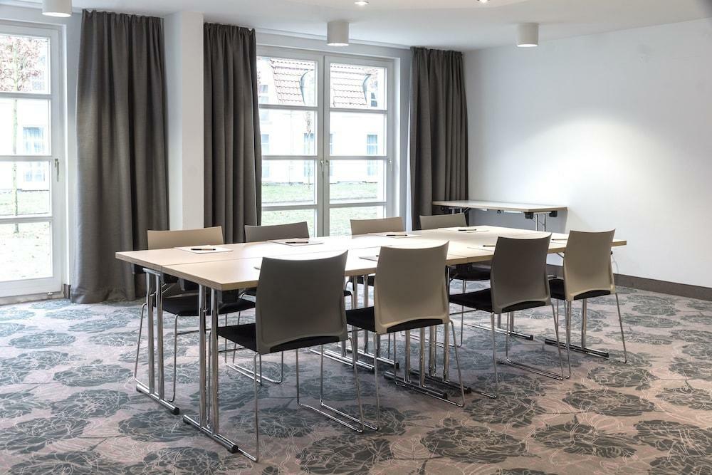 Vienna House Easy By Wyndham Hotel